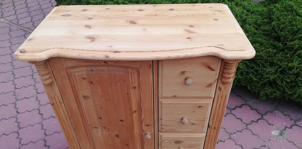 Komoda stylowa drewniana szafka sosnowa szuflady surowa bieliźniarka