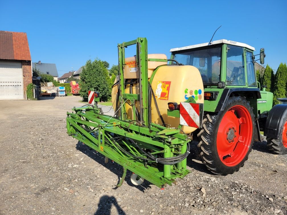 Amazone UF 1000 15m hydrualicznie otwierany i podnoszony, komputer