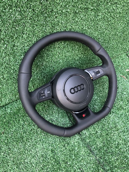 Kierownica Audi Ścięta TT,A3,A4,A5,A6,A8,Q5,Q7,B7,B8