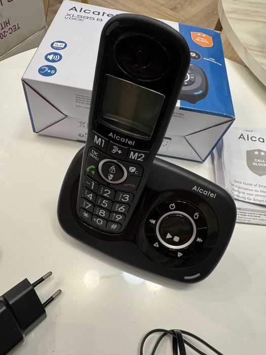 Telefon Alcatel XL595 B stacjonarny bezprzewodowy