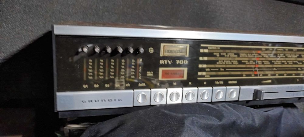 Grundig RTV 700 anos 70