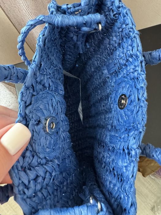 Сумка з рафії Stradivarius синя