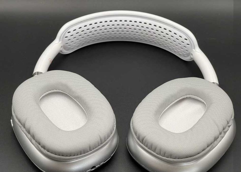 Навушники бездротові AirPods Max білі / Беспроводные наушники белые