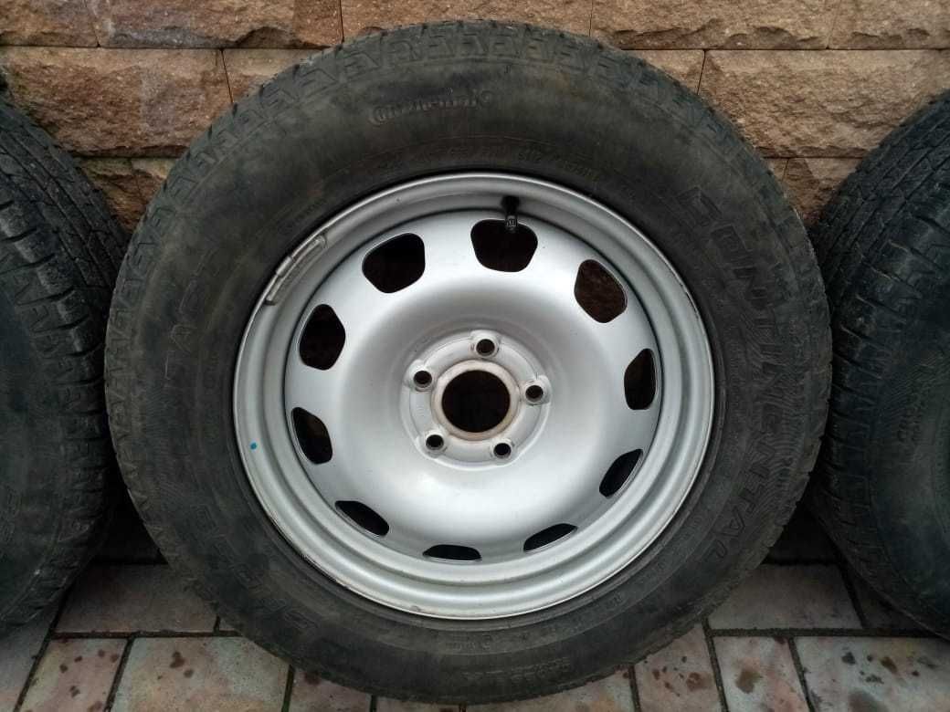 Колеса Диски Шини Рено Renault Duster Nissan Continental 215/65 R16