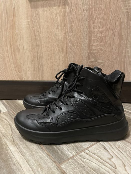 Хайтопи Ecco.