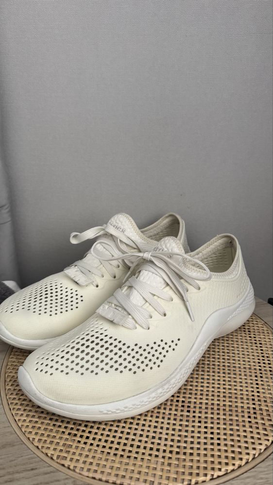 Кросівки Crocs LiteRide 360 Pacer,