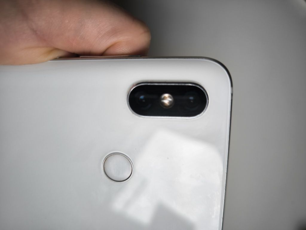 Sprzedam Xiaomi MI 8