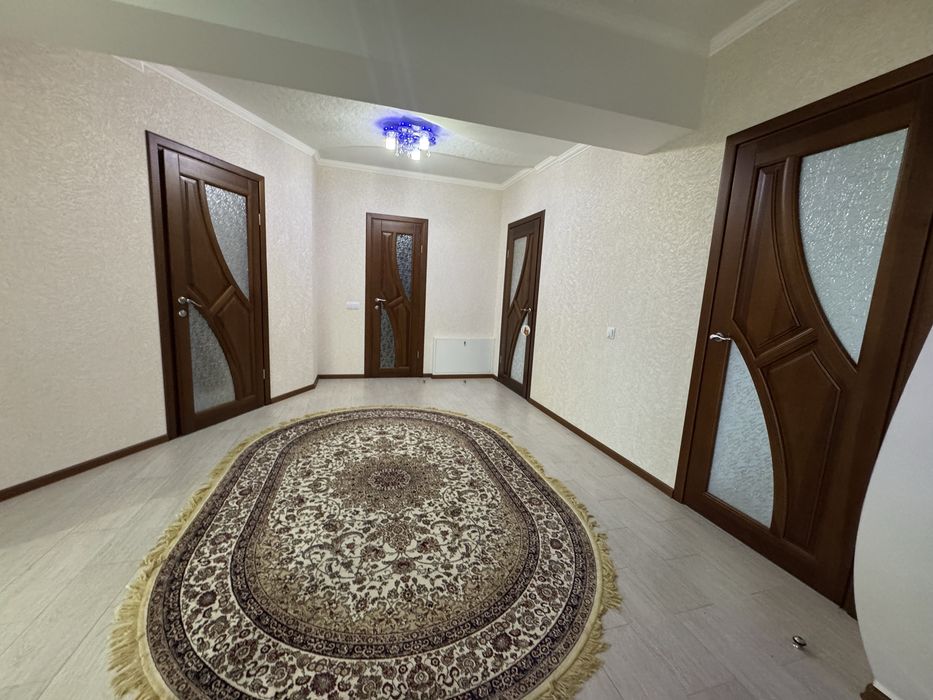 Продам будинок з ремонтом , мкрн. Дивокрай