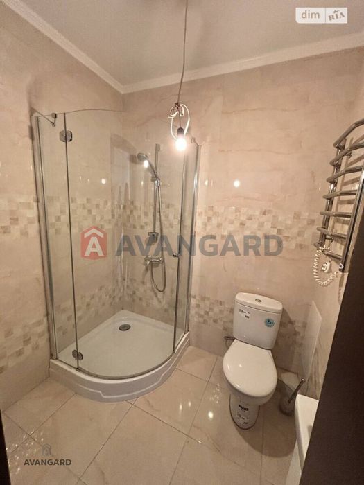 Простора квартира мікрорайон Поділля з якісним ремонтом