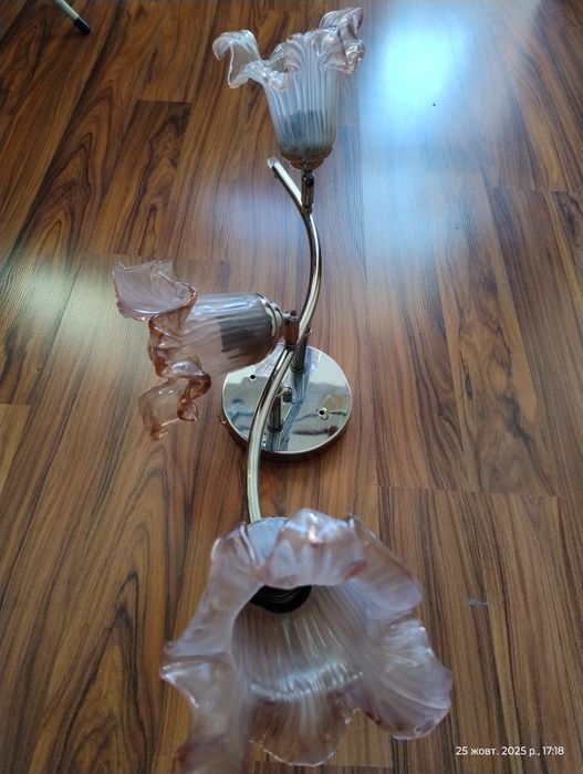 Люстра кімнатна на 3 плафони