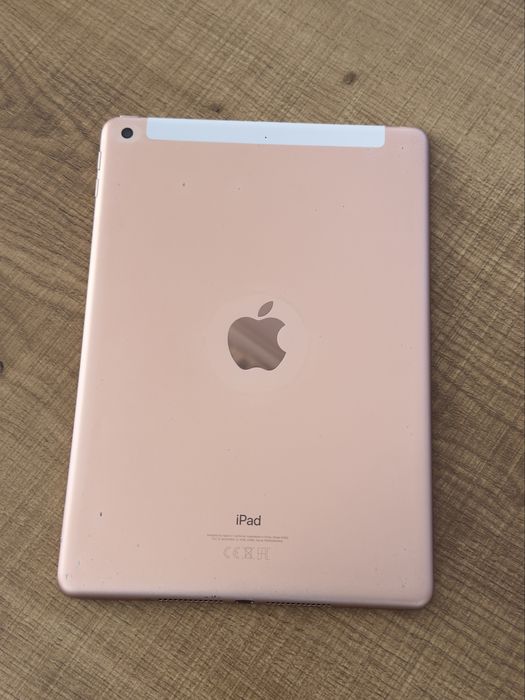 Apple iPad 6. generacji 9,7” Gold | 128 GB | LTE