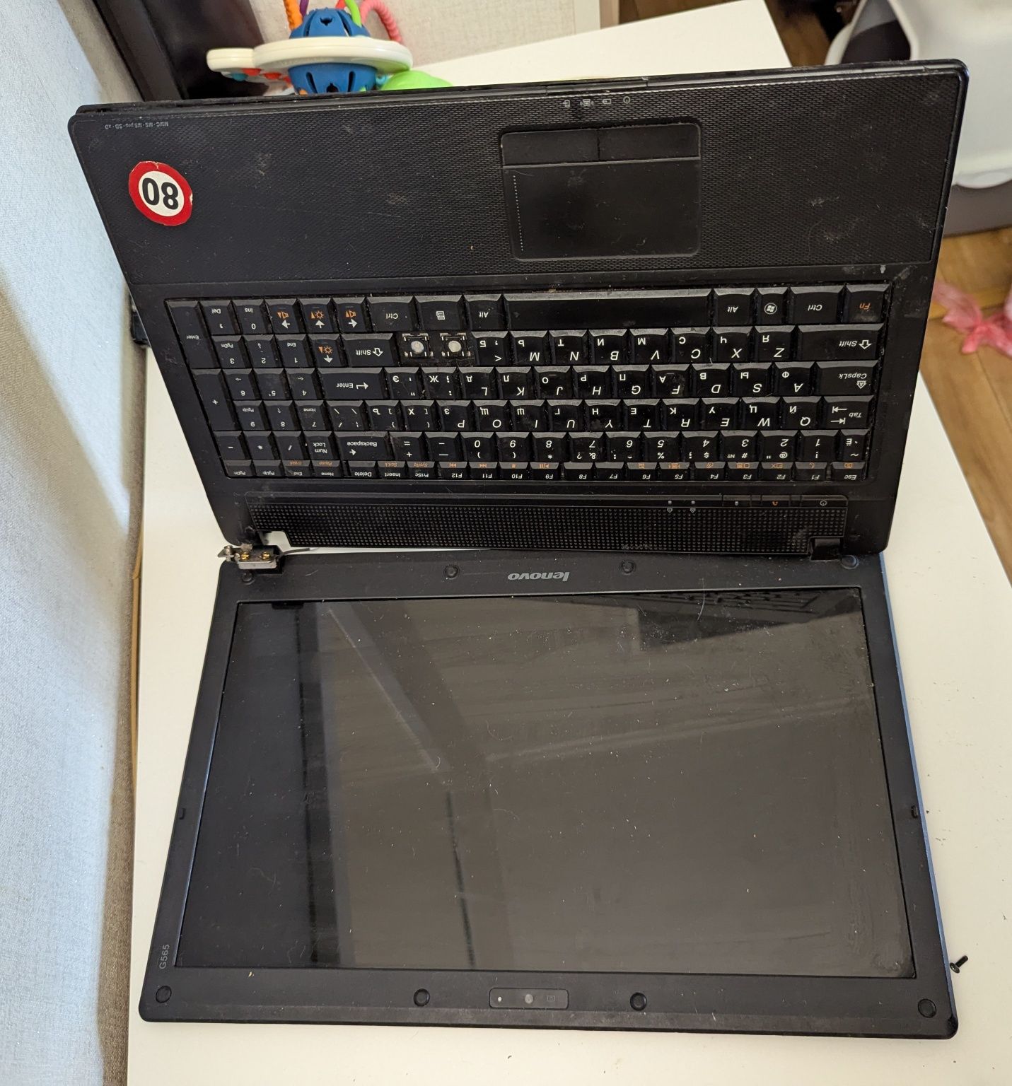 неробочий ноутбук Lenovo g565
ціна договірна