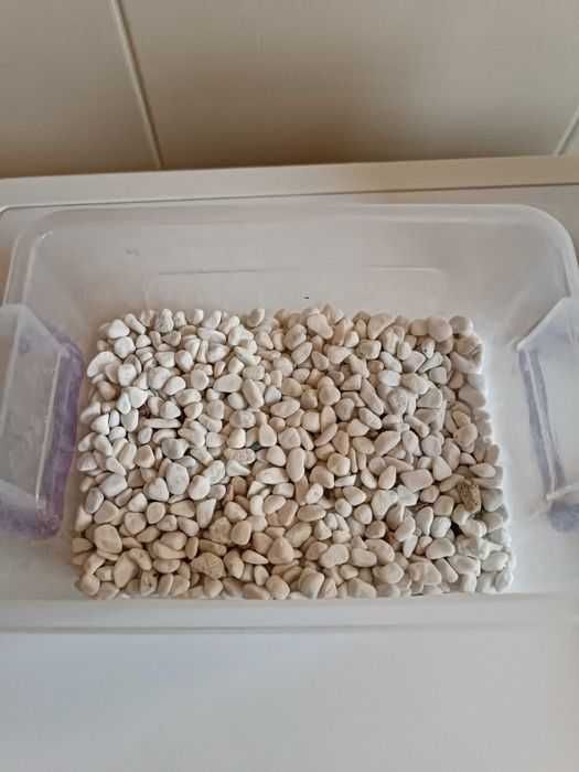 Декоративні камінці/Камінці для акваріуму