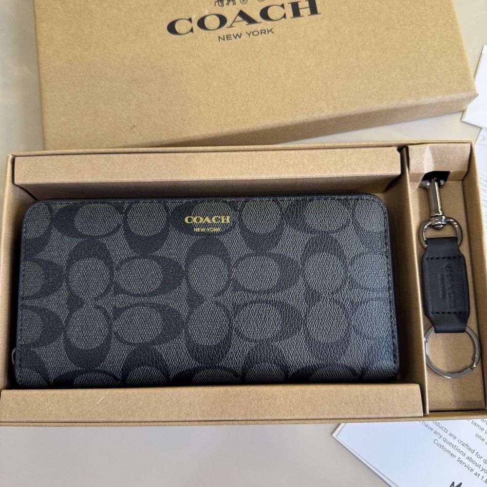 Coach чоловічій гаманець з брелком