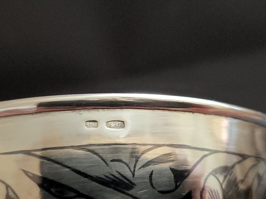 Продам  серебряный  кувшин, конфетницы, рюмки, и другие изделия