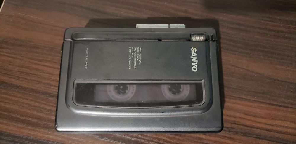 Плеєр-диктофон SANYO
