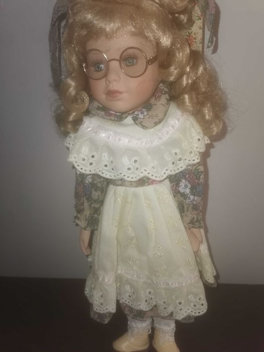 Boneca de coleção The Princess Colletion - Porcelain Doll