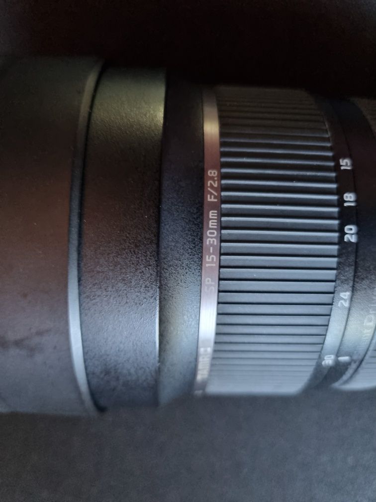 Tamron SP 15-30 f/2.8 Di VC USD Canon stan sklepowy...