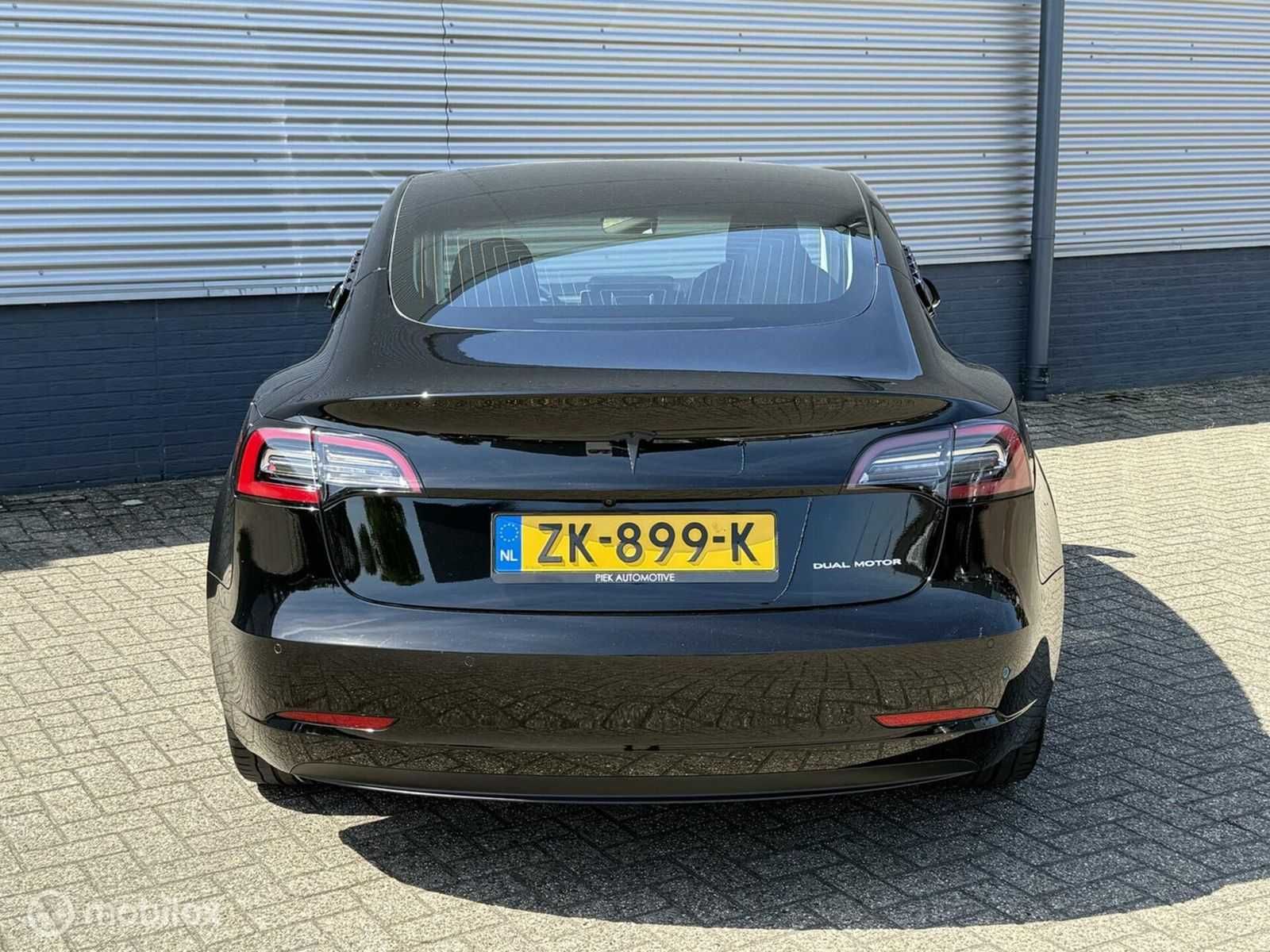 Tesla Model 3 Long Range AWD 75 kWh FSD