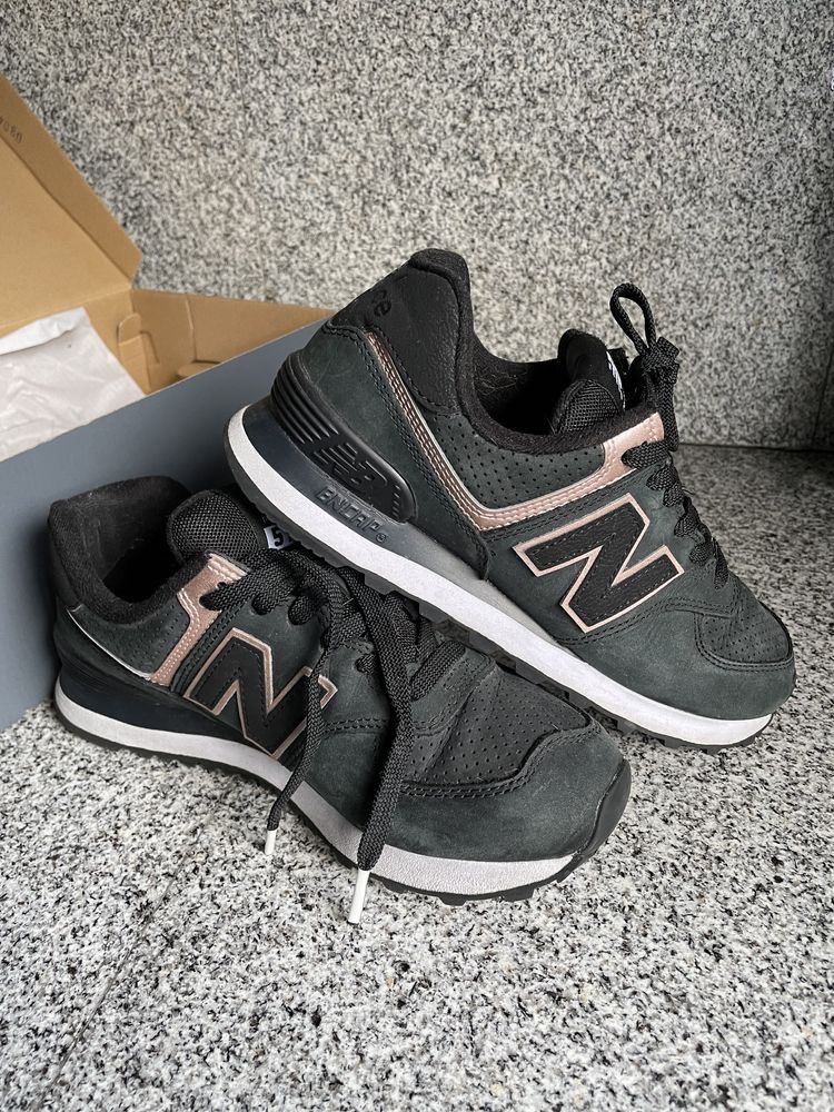 Sapatilhas New Balance tam. 38