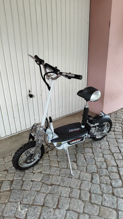 Hulajnoga elektryczna z siedziskiem Viron