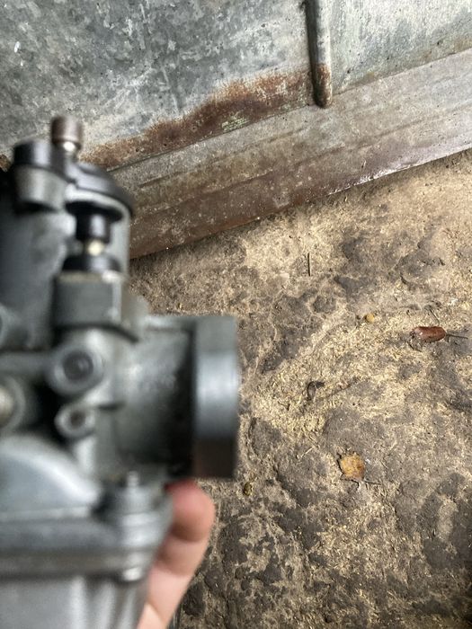 Карбіратор к2401