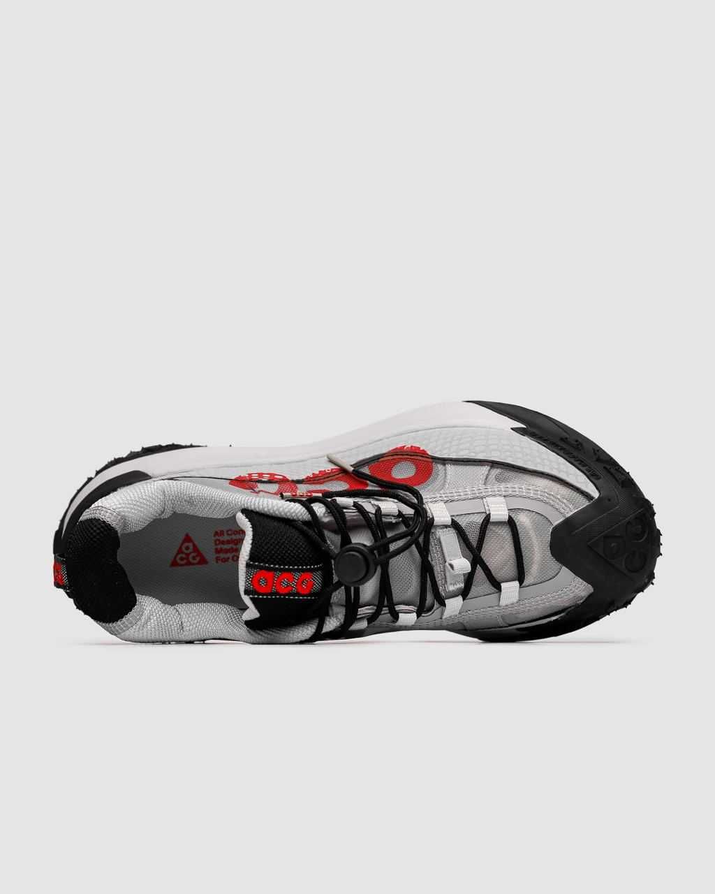 Чоловічі кросівки  Nike ACG Mountain Fly 2  сірий з червоним C-01071