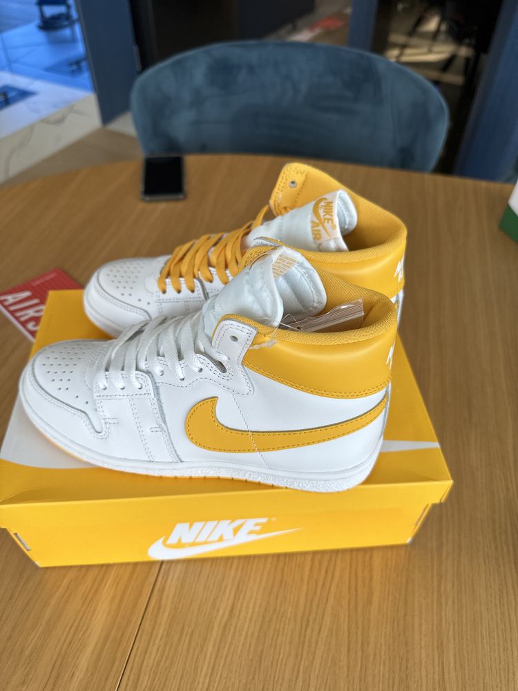 Nike Jordan 1 Air Ship SP biało żółte University Gold r. 42 i inne