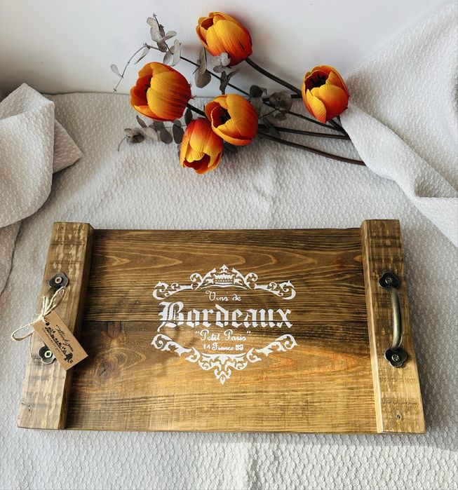 Tabuleiro/bandeja de madeira