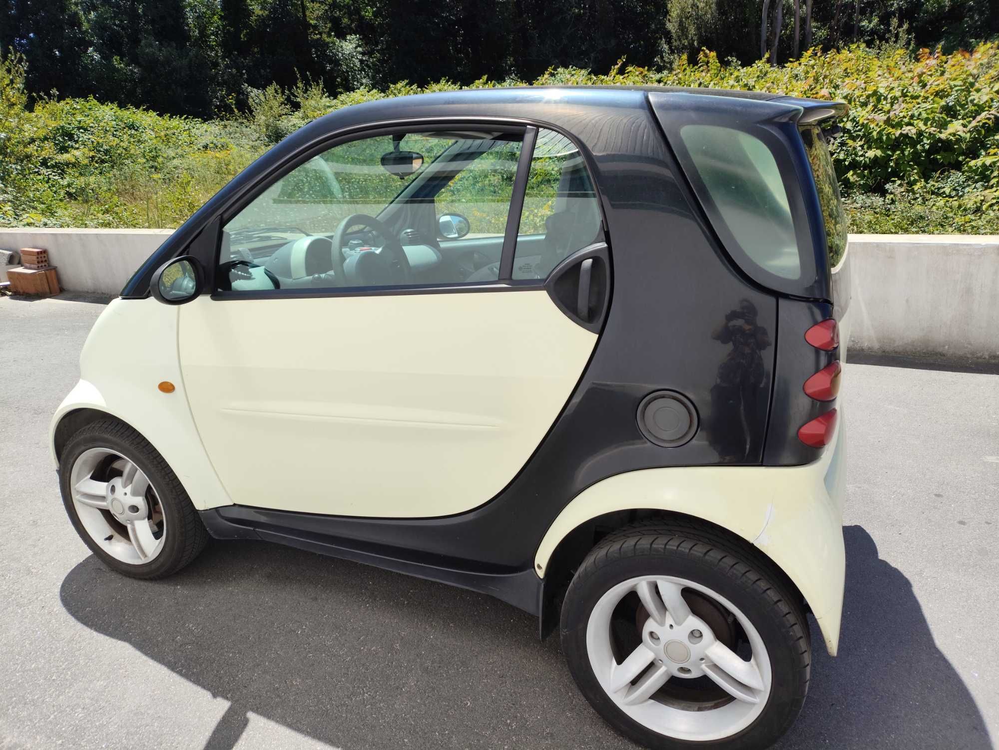Smart fortwo Coupé 0.8 CDI