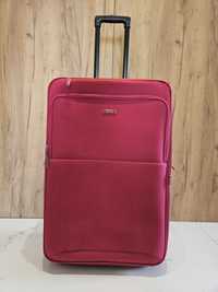 Duża walizka Ochnik miękka różowa, prawie nowa
