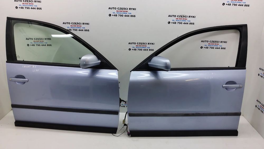 VW Passat B5 Kombi  Sedan  Drzwi Lewe Przód LL5Y