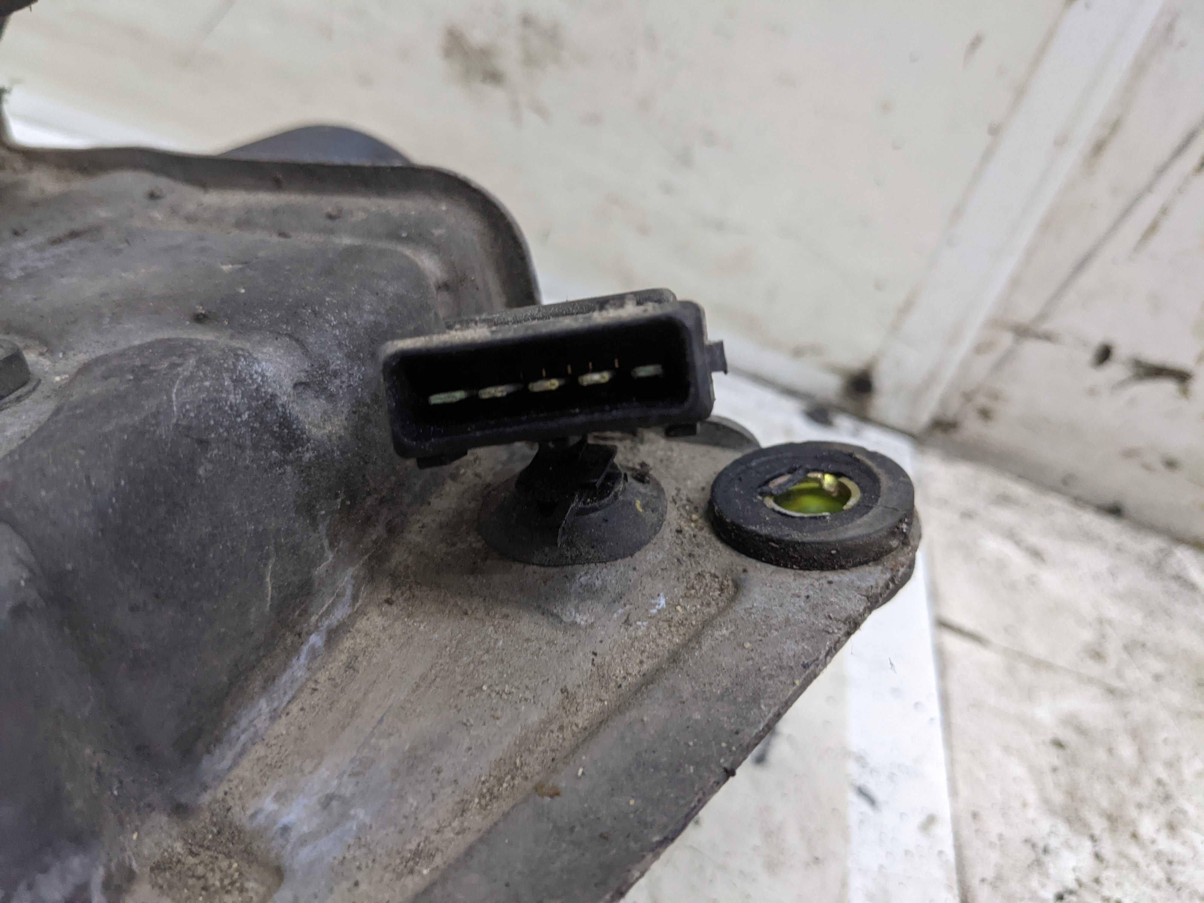 Peugeot 306 Mechanizm Silniczek Wycieraczek Przód Przedni