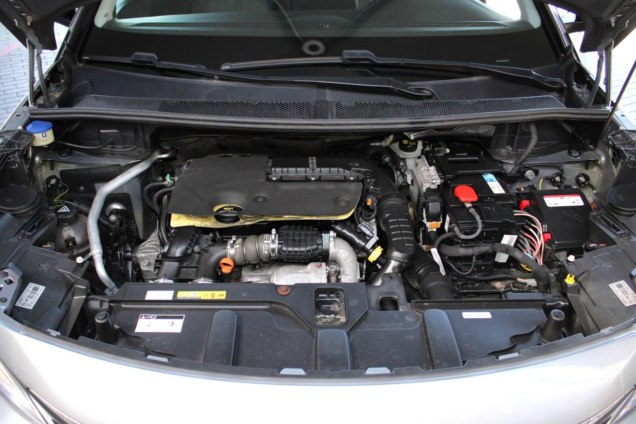 Peugeot 3008 1.6 BlueHDi Allure EAT6