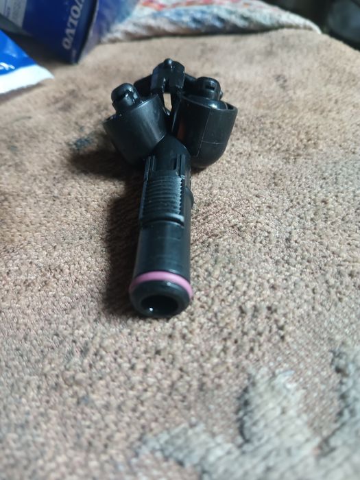 Spryskiwacz reflektora Volvo