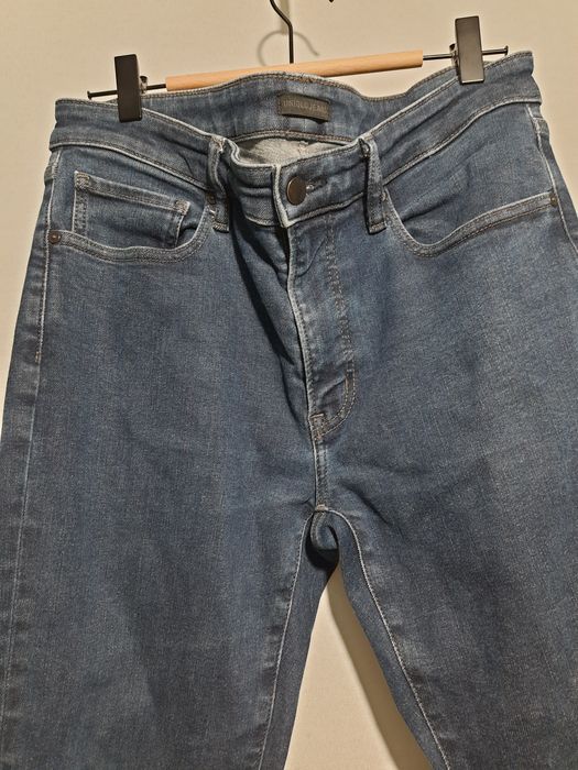 Джинси UniQlo comfort fit стрейчеві 32/34 M/l