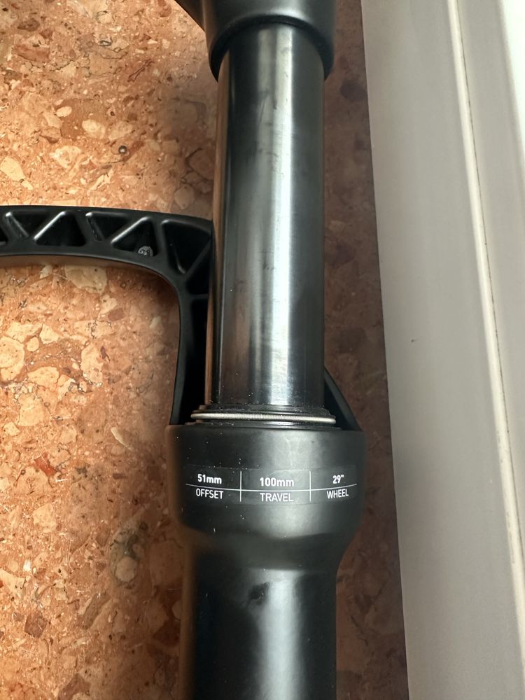 Widelec ROCKSHOX Recon 29” 100mm z blokadą