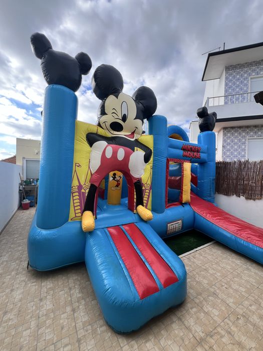 Aluguer de insufláveis e trampolim — Setúbal / Palmela