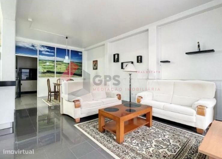 Apartamento T1+1 em Santa Cruz, Praia da Vitória
