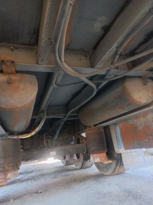 Напів причіп шміц полумега