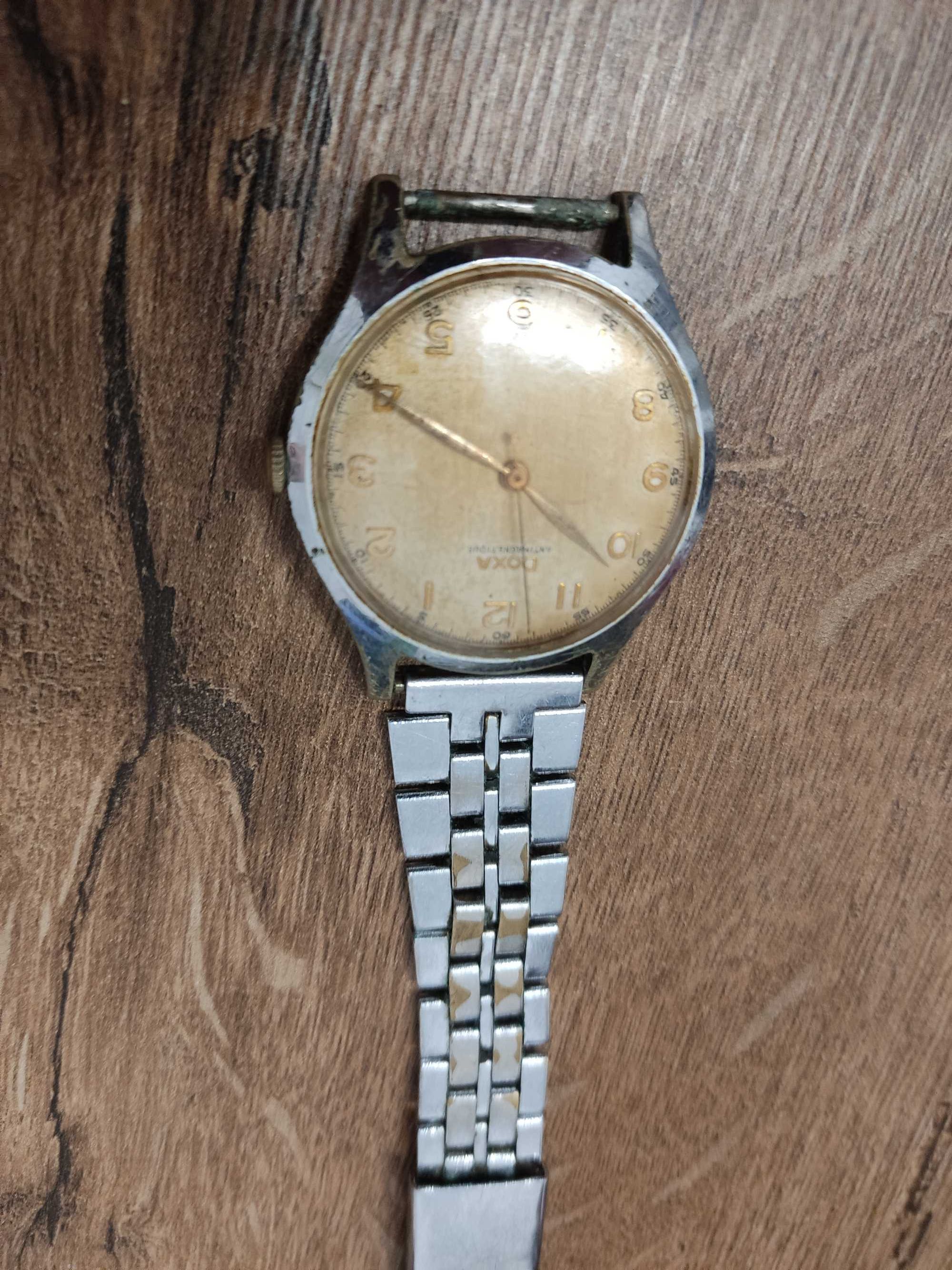 Zegarek DOXA Antimagnetique