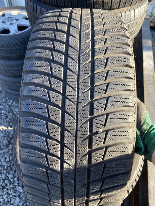 Bridgestone 225/45/17