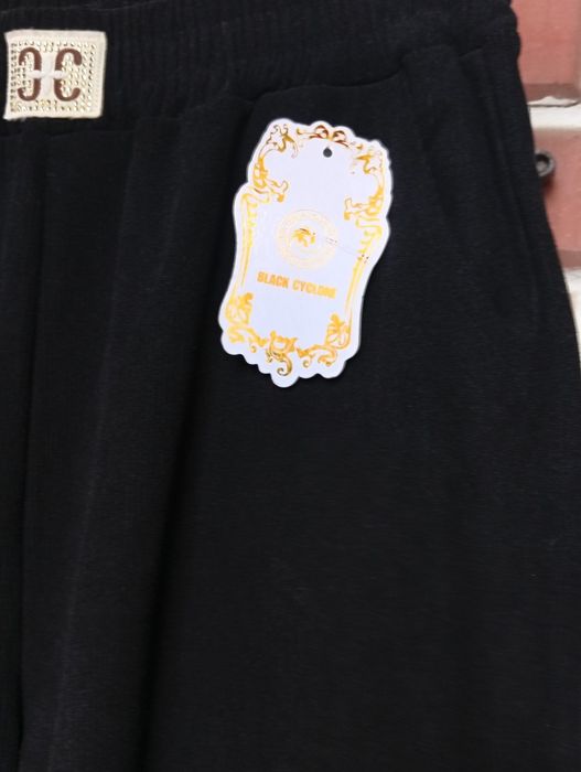 Брюки типа палаццо на резинке вельвет новые