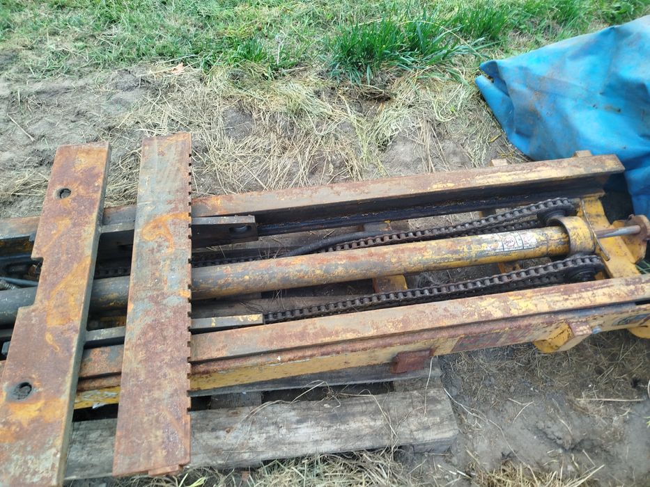 Maszt  ChMX 2T do ciągnika sprzedam