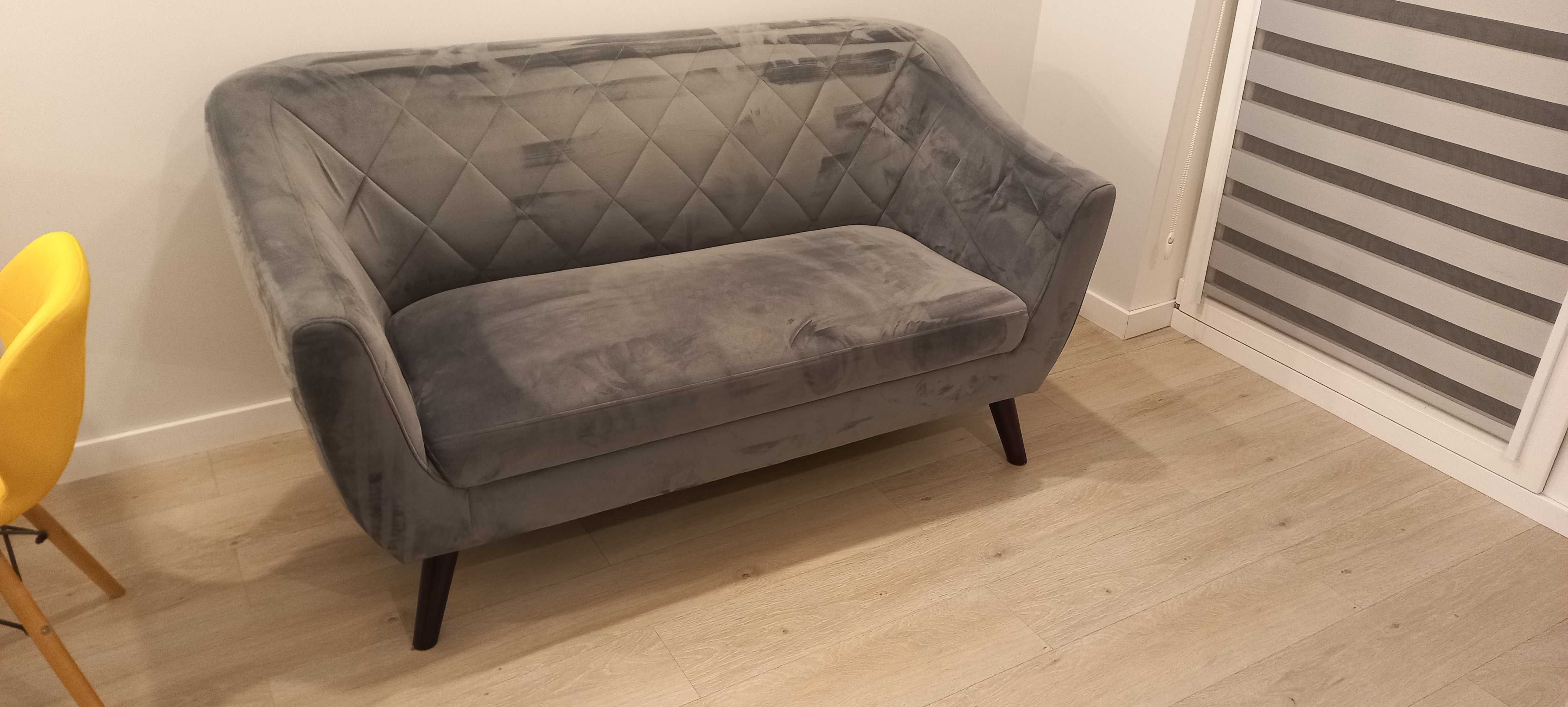 Sofa dwuosobowa, welur, stan idealny, nierozkładana, kolor szary