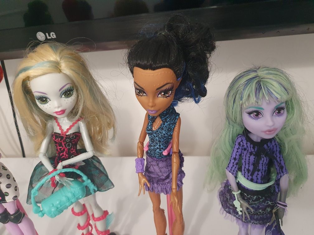 Monster High  Лагуна робекка твайла