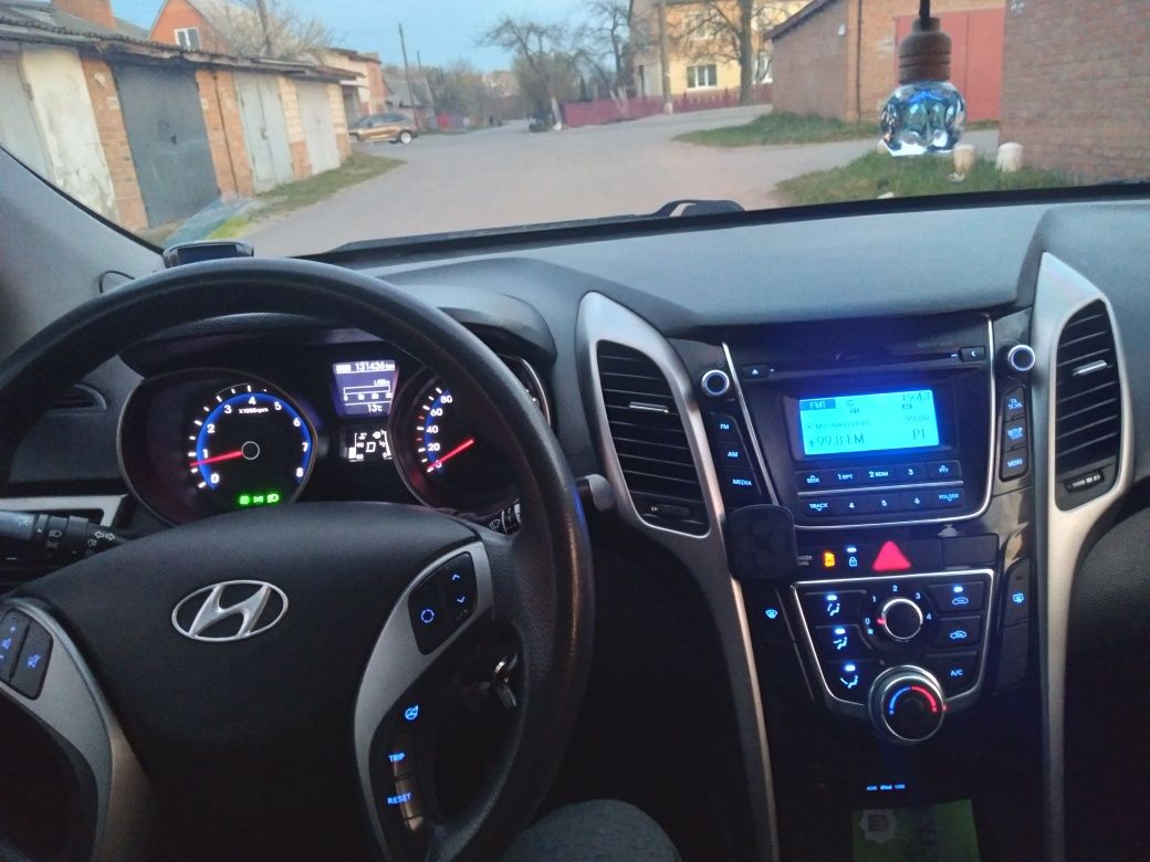 HYUNDAI I30 2014 avtomat 1,6