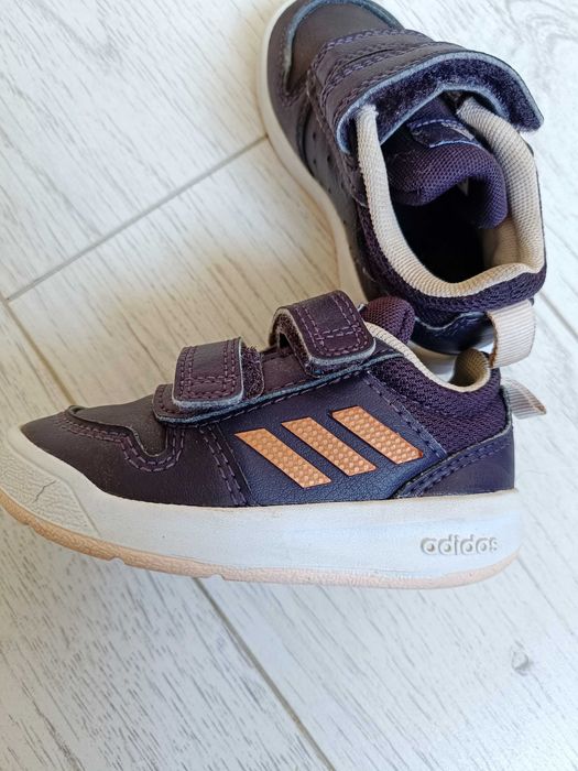 Кросівки на малюка adidas, оригіінал.