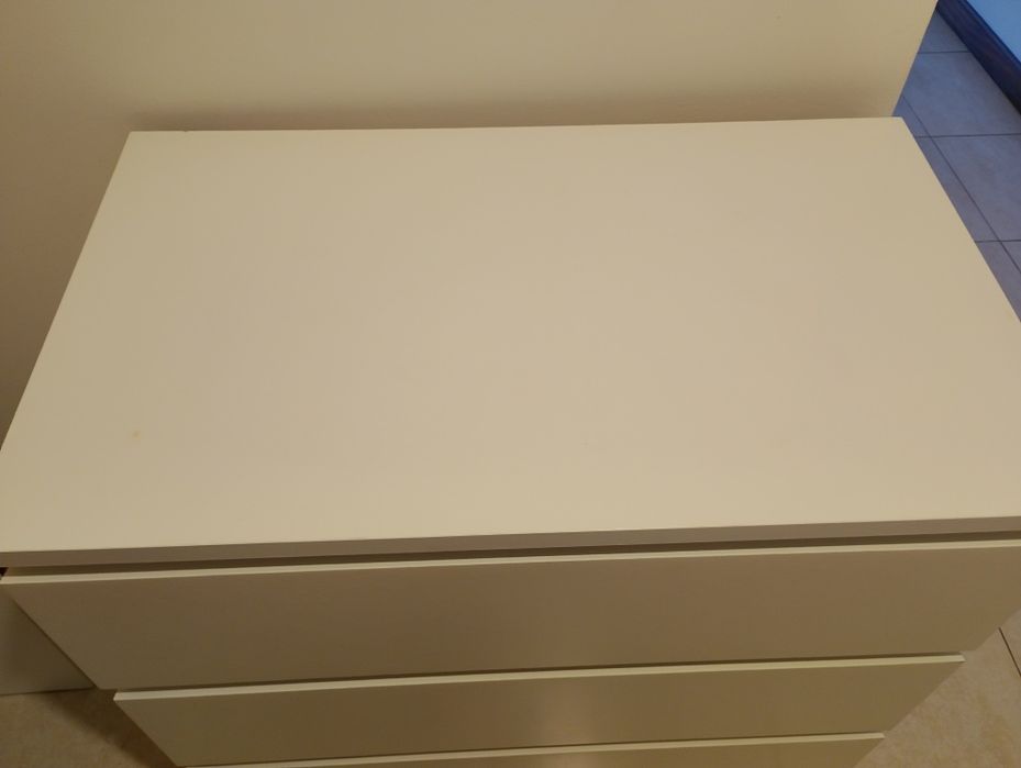 Cómoda IKEA 3 gavetas