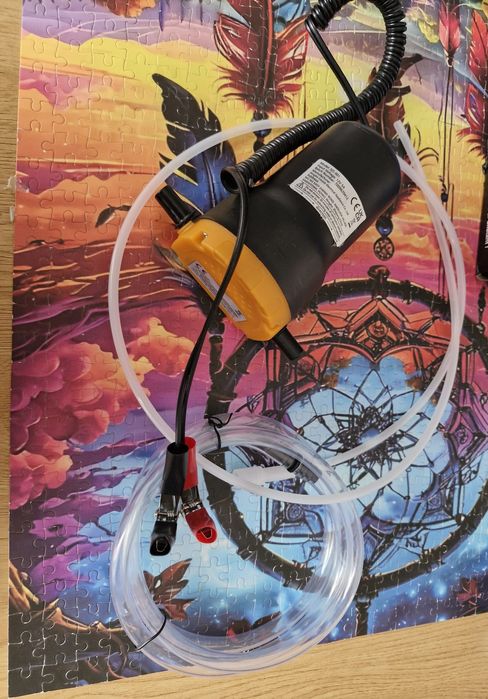 Bomba de 12 volts troca de oleo carro